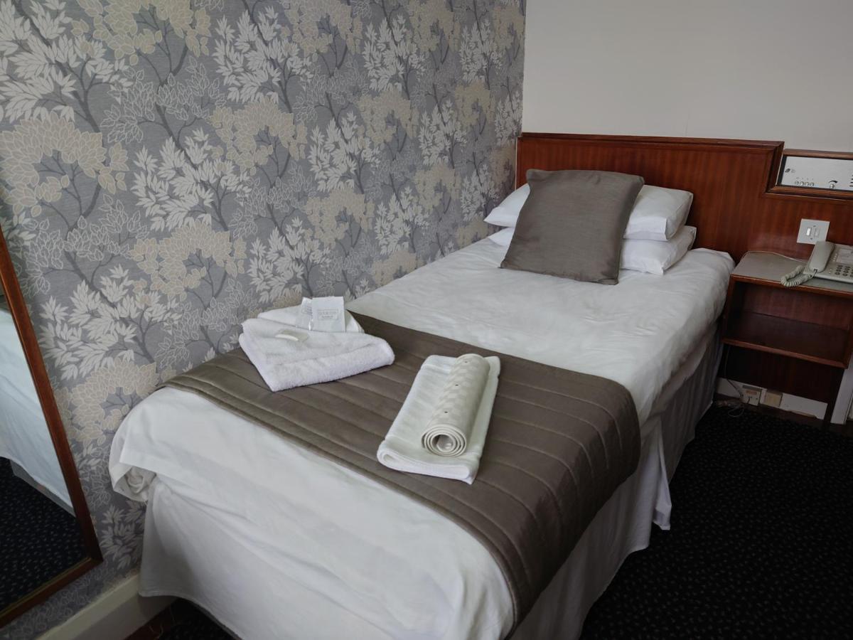 The Cumberland Hotel イーストボーン エクステリア 写真