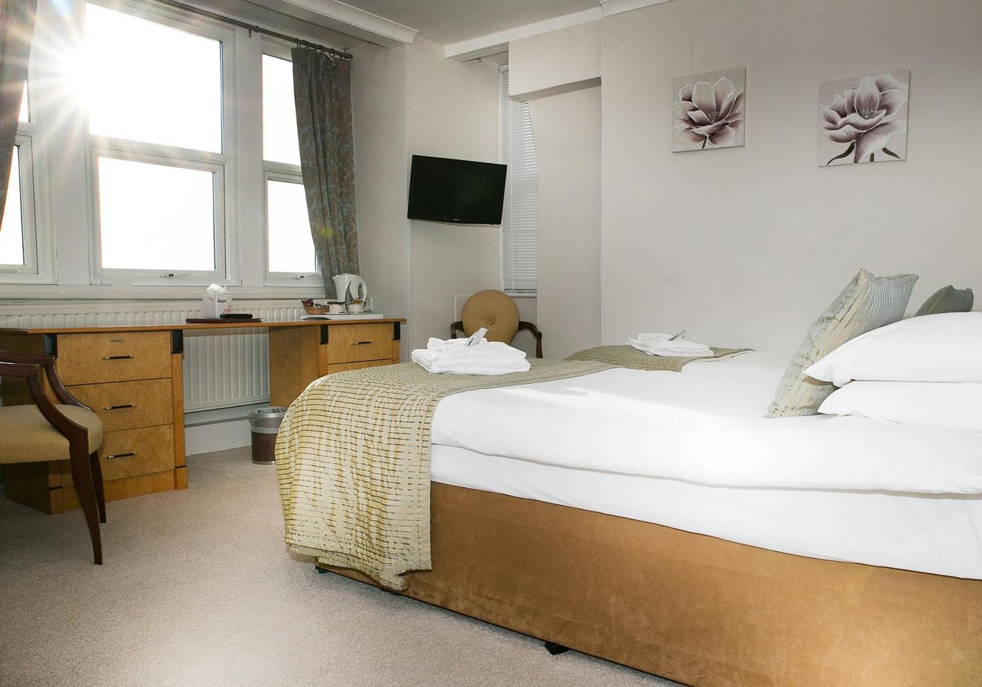 The Cumberland Hotel イーストボーン エクステリア 写真