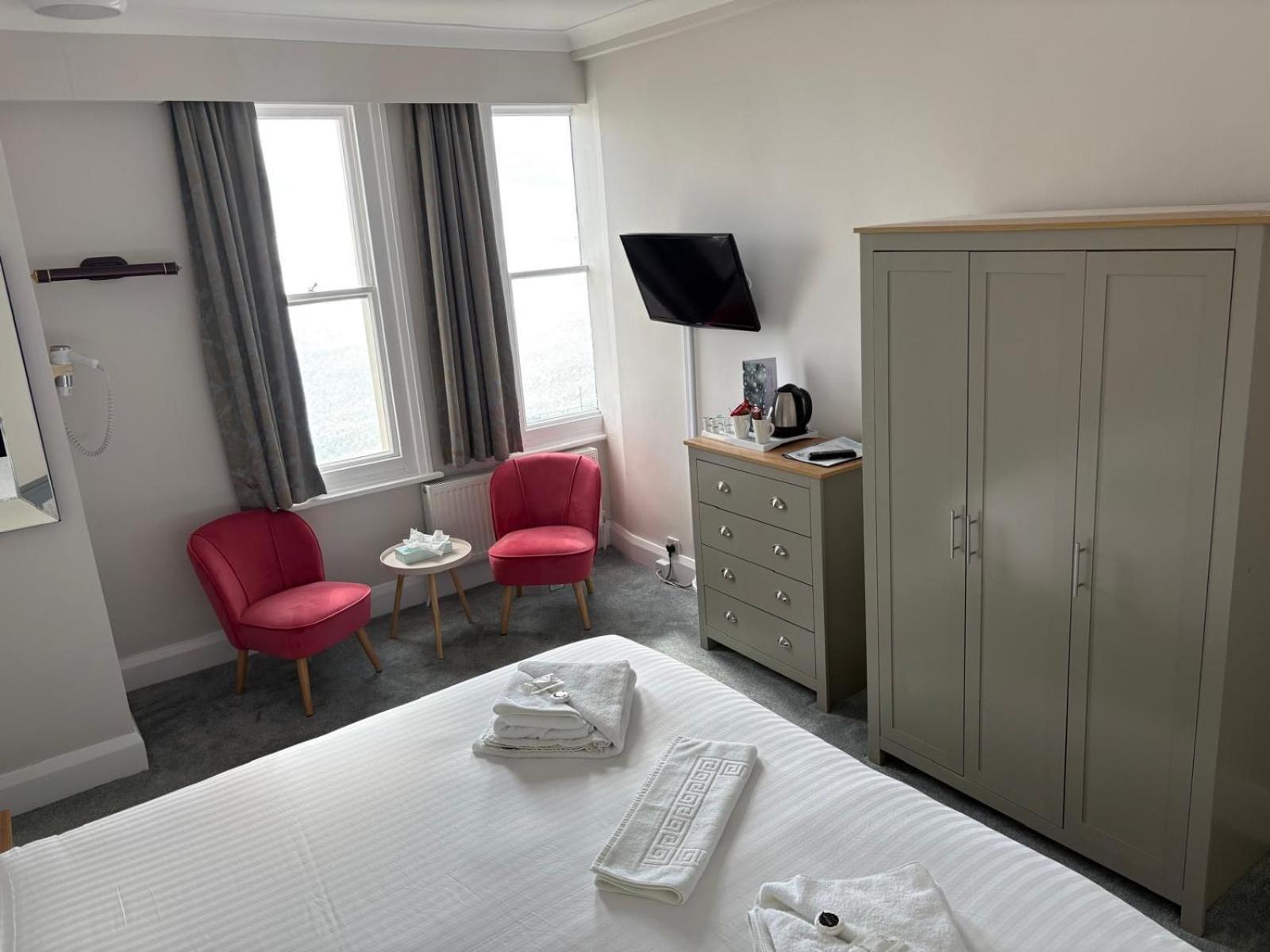 The Cumberland Hotel イーストボーン エクステリア 写真