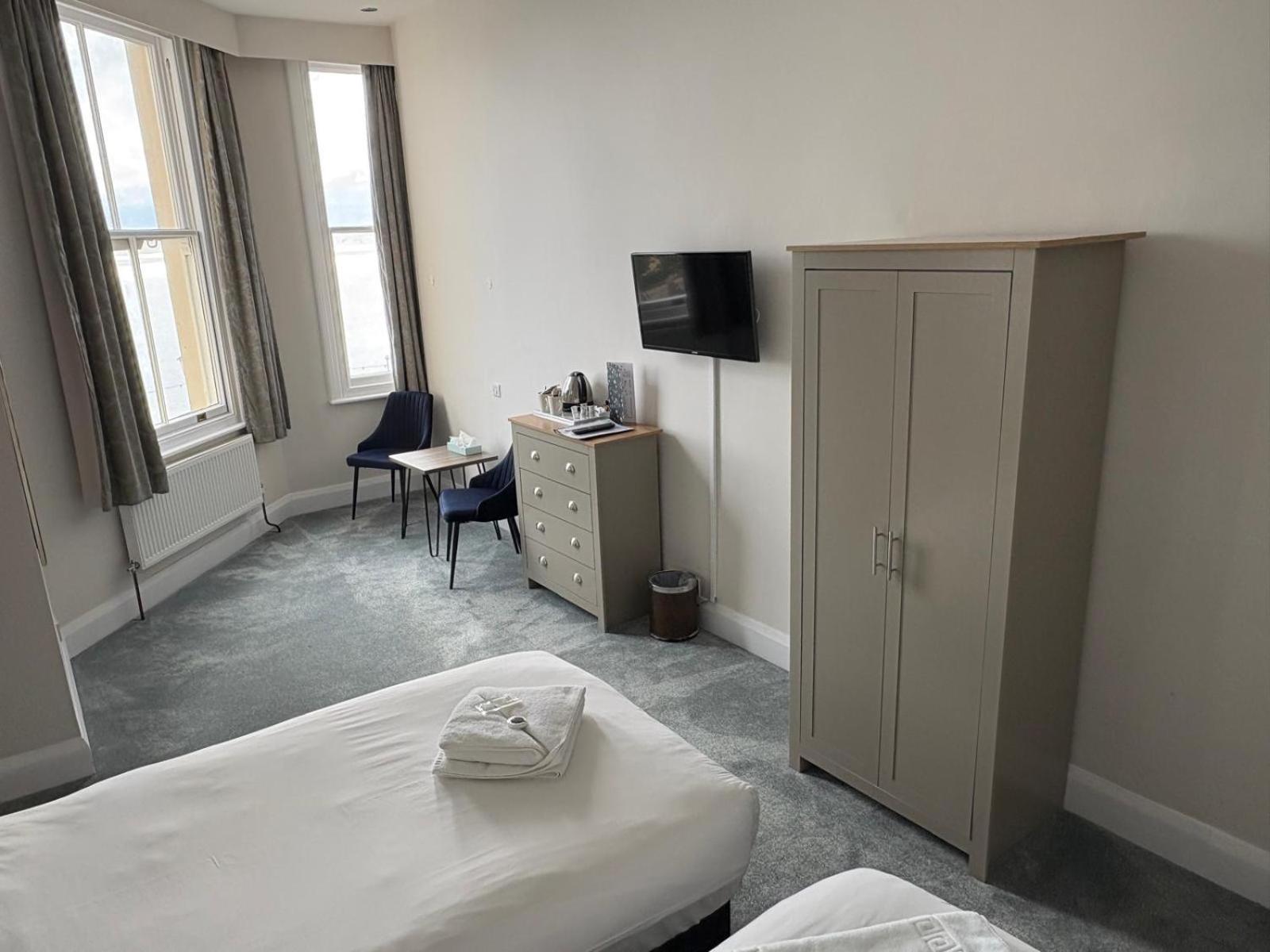 The Cumberland Hotel イーストボーン エクステリア 写真