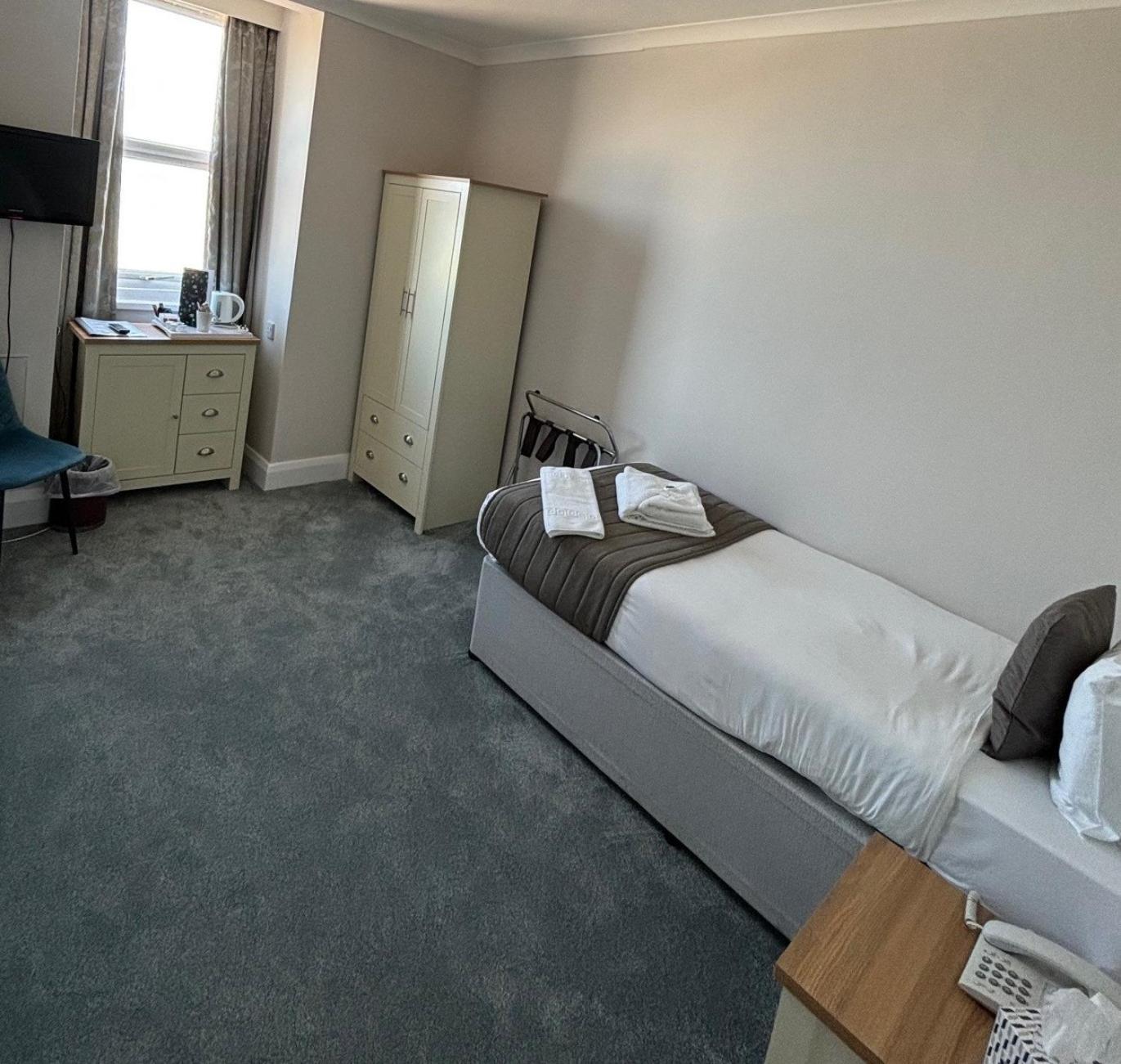 The Cumberland Hotel イーストボーン エクステリア 写真